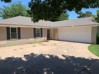 6812 BLACKSMITH Lane, Amarillo, TX 79109