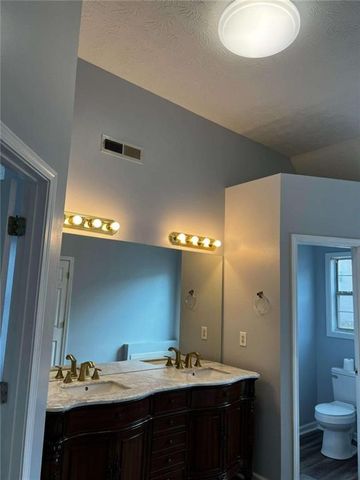 500 Kings Place, Riverdale, GA 30296