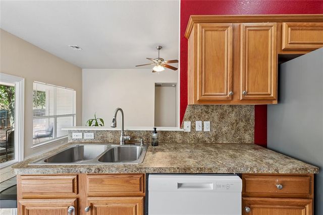 713 Cavecreek Street, Norman, OK 73071