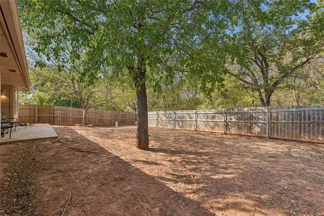 713 Cavecreek Street, Norman, OK 73071