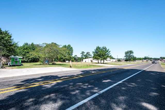 280 State Highway 150, Coldspring, TX 77331