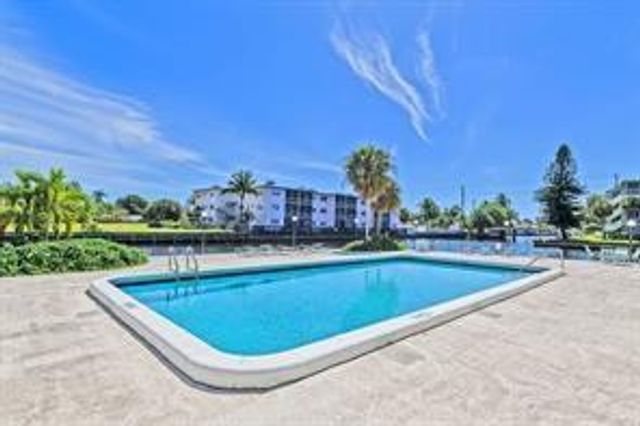 2731 TAFT Street 201, Hollywood, FL 33020