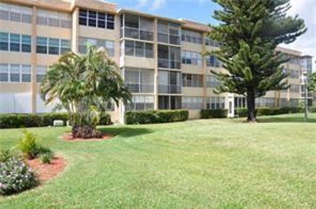2731 TAFT Street 201, Hollywood, FL 33020