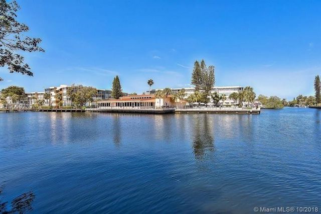 2731 TAFT Street 201, Hollywood, FL 33020