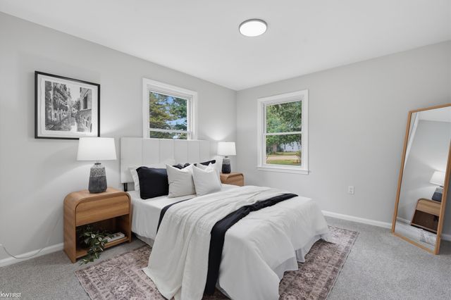 595 1st Street, Oxford, MI 48371