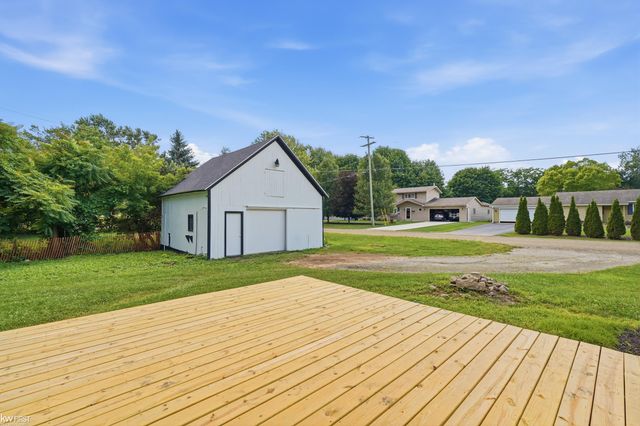 595 1st Street, Oxford, MI 48371