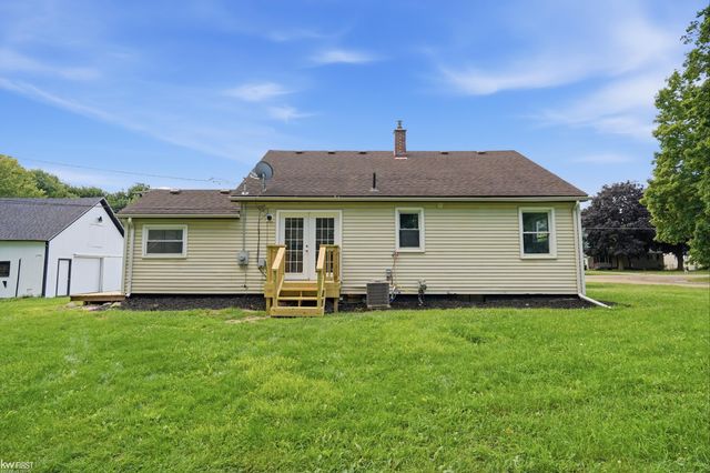 595 1st Street, Oxford, MI 48371