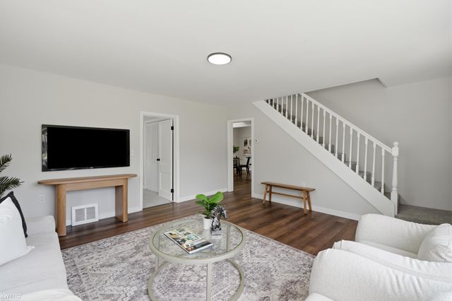 595 1st Street, Oxford, MI 48371