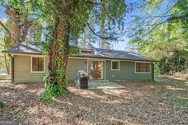 4105 Cumberland Drive, Snellville, GA 30039