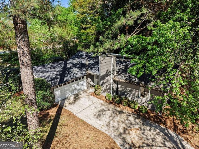 4105 Cumberland Drive, Snellville, GA 30039