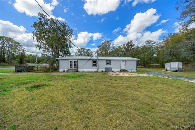2211 N Croft Avenue, Hernando, FL 34442