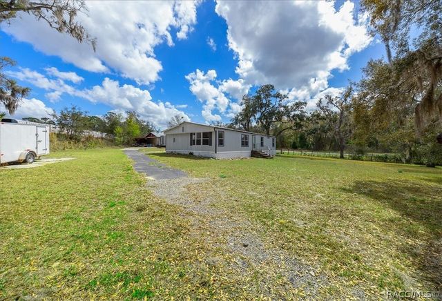 2211 N Croft Avenue, Hernando, FL 34442