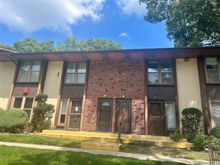 18 Cedar Court 18, Selden, NY 11784