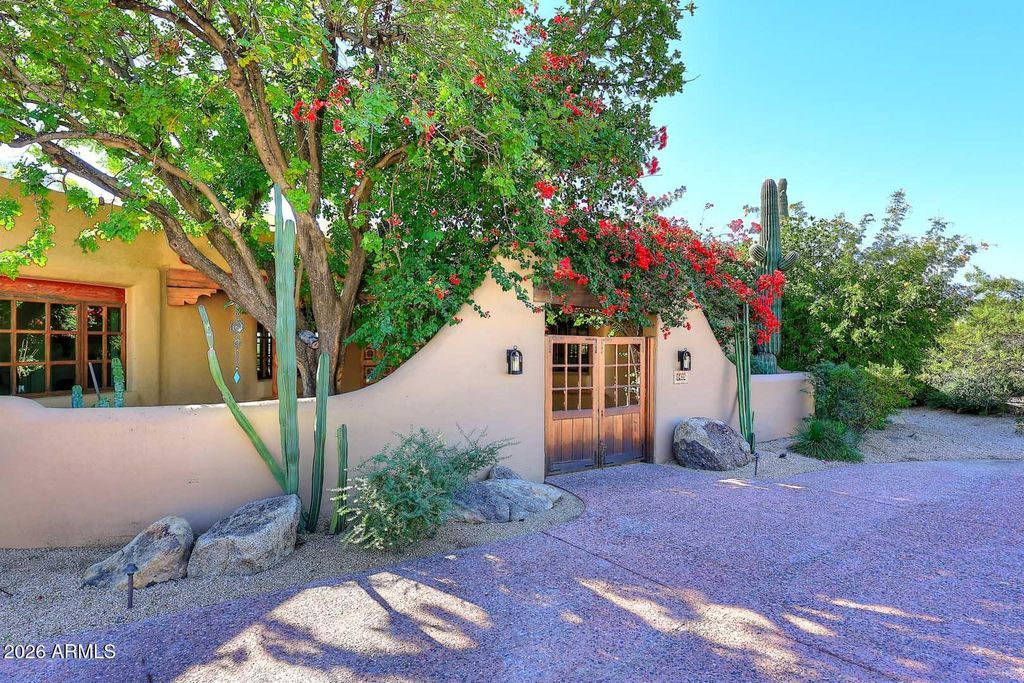8425 E LA SENDA Drive, Scottsdale, AZ 85255 — photo 2