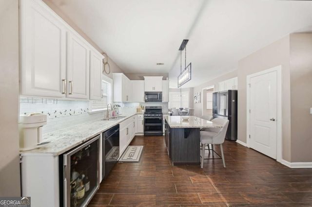 1330 Ethans Way, Mcdonough, GA 30252