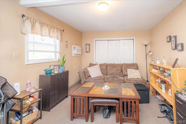 188 Geneva Street, Bay Shore, NY 11706