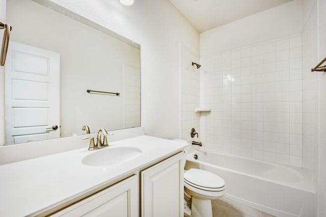 4047 Bedford Drive, Crandall, TX 75114