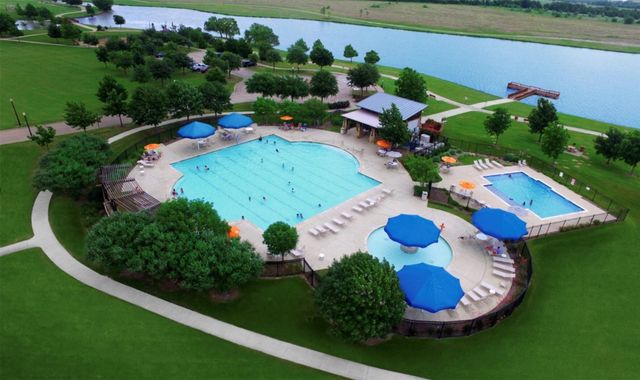 4047 Bedford Drive, Crandall, TX 75114