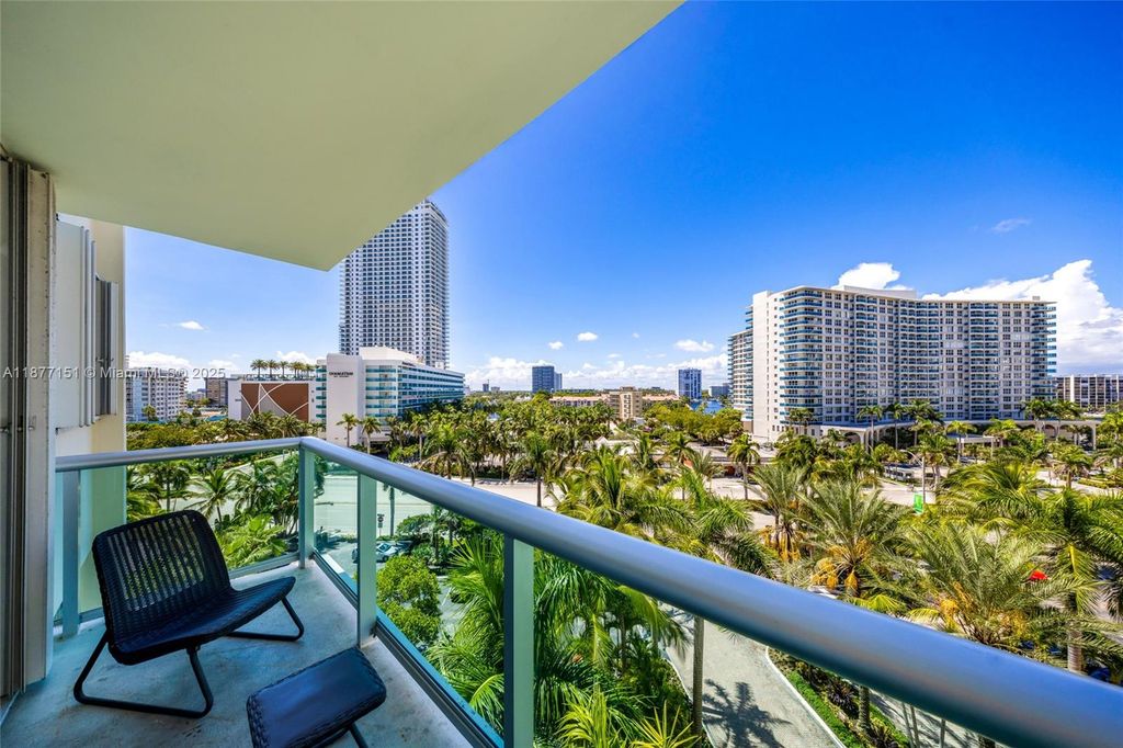 3901 S Ocean Dr 7P, Hollywood, FL 33019