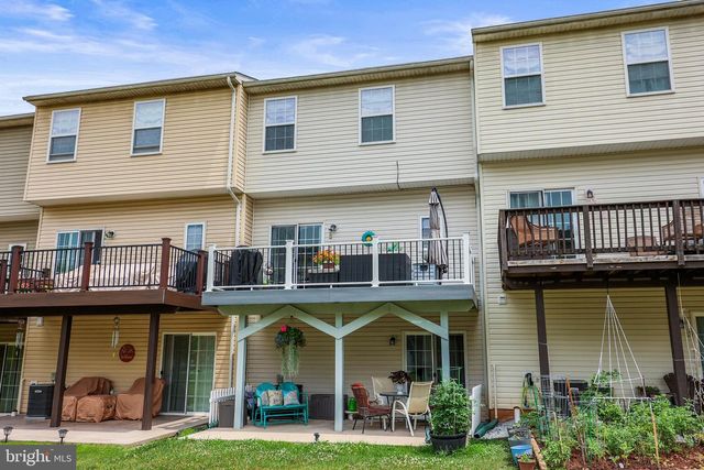4153 TRABERT CT, Dover, PA 17315