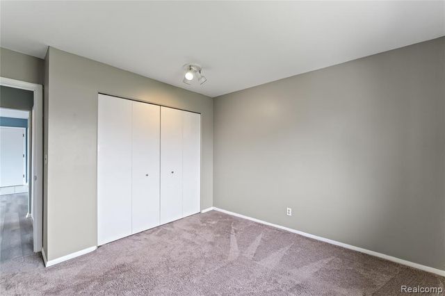 801 Plate Street 201, Rochester, MI 48307