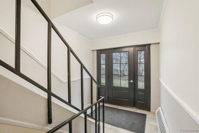 801 Plate Street 201, Rochester, MI 48307