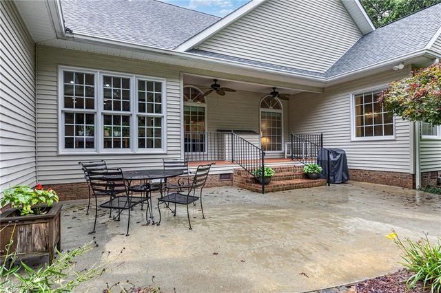 206 Deacon Way, Mocksville, NC 27028