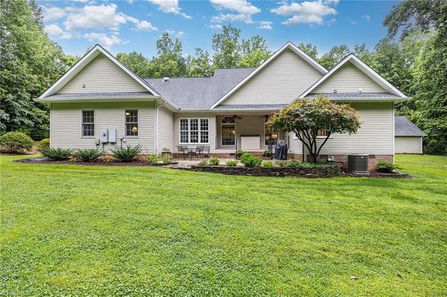 206 Deacon Way, Mocksville, NC 27028