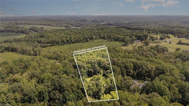 206 Deacon Way, Mocksville, NC 27028