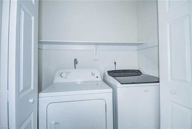 1624 Sword Dancer DR, Virginia Beach, VA 23454