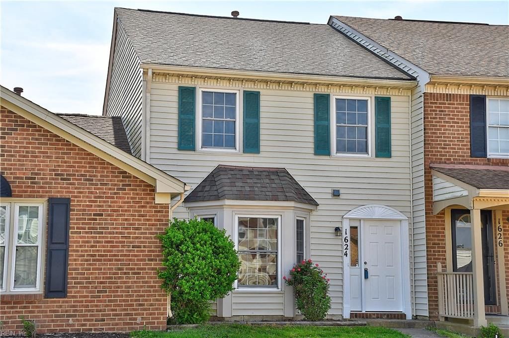 1624 Sword Dancer DR, Virginia Beach, VA 23454