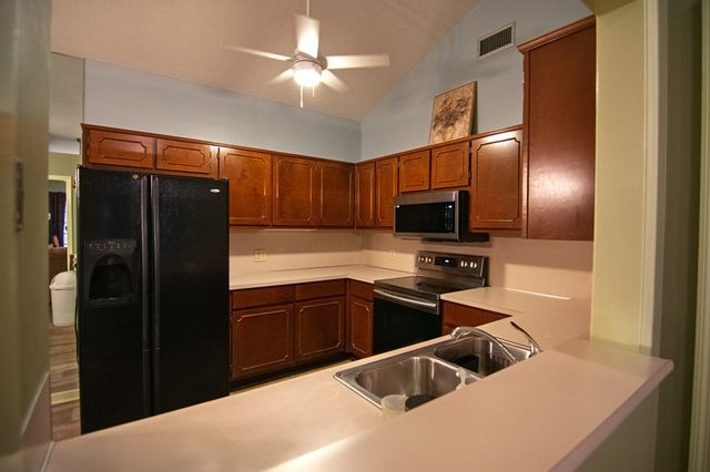 4200 Bridgecrest Drive # E4, Phenix City, AL 36867