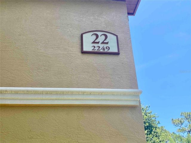 2249 PORTOFINO PLACE 2221, Palm Harbor, FL 34683