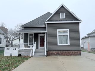 421 N Grant Street, Clinton, IL 61727