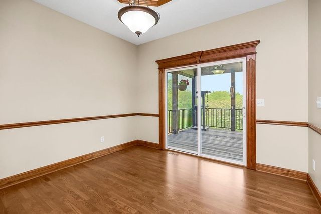 2004 NE 197th Court, Smithville, MO 64089