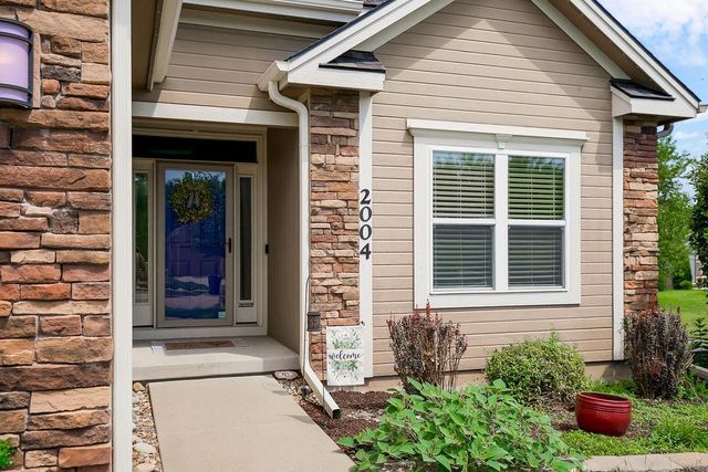 2004 NE 197th Court, Smithville, MO 64089