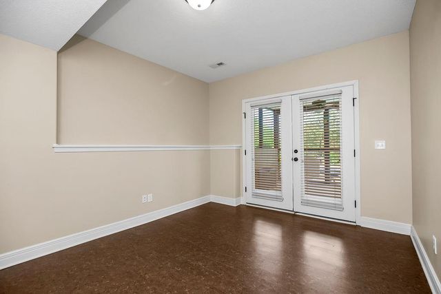 2004 NE 197th Court, Smithville, MO 64089
