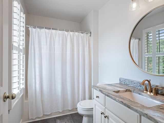 5149 Traceway Dr, Nashville, TN 37221