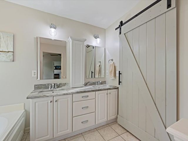 5149 Traceway Dr, Nashville, TN 37221