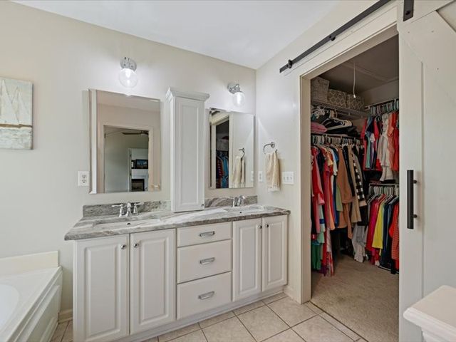 5149 Traceway Dr, Nashville, TN 37221