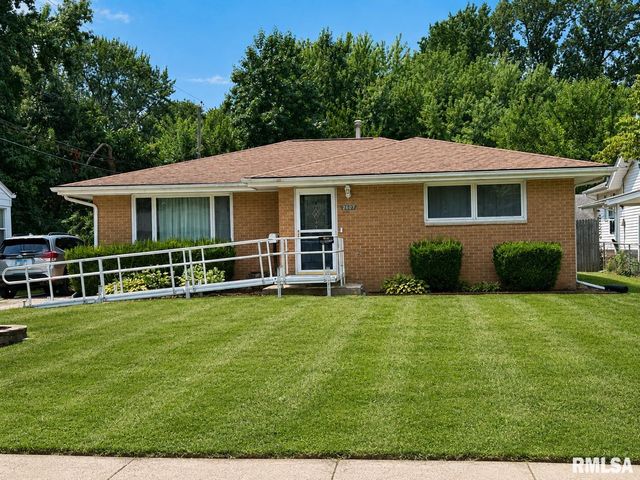 2607 S LINCOLN Avenue, Springfield, IL 62704