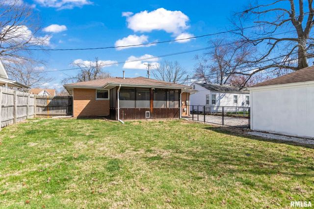 2607 S LINCOLN Avenue, Springfield, IL 62704