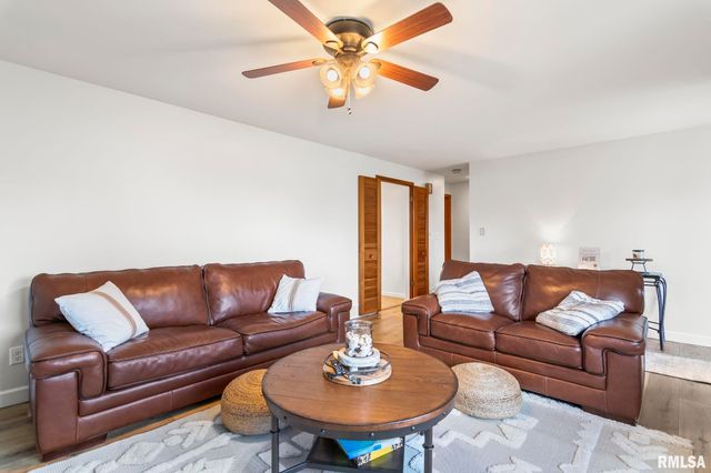 2607 S LINCOLN Avenue, Springfield, IL 62704