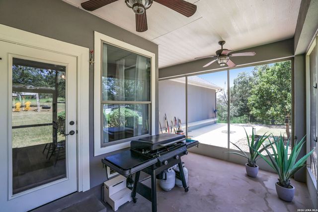 1433 HAVENWOOD BLVD, New Braunfels, TX 78132