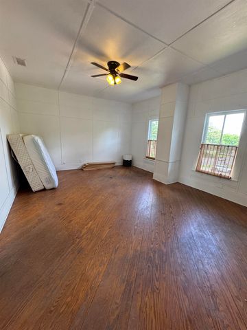 101 S Friou, Jefferson, TX 75657