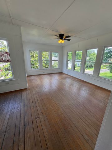 101 S Friou, Jefferson, TX 75657