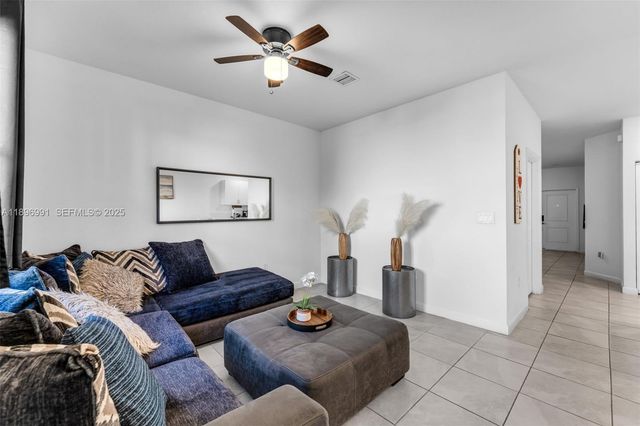 2659 SE 11th Street, Homestead, FL 33035