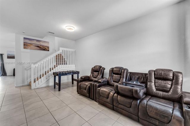 2659 SE 11th Street, Homestead, FL 33035