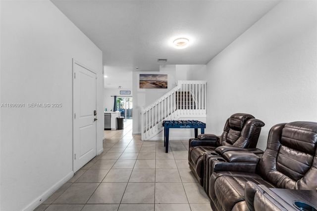 2659 SE 11th Street, Homestead, FL 33035