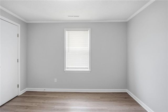 9622 Linwood Boulevard, Independence, MO 64052